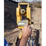 Topcon DT-200 Series Electronic Digital Theodolite IP66 45mm Objective Lens DT-205L for sale