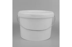 China 5 Liter Plastic Paint Bucket With Handle And Lid supplier