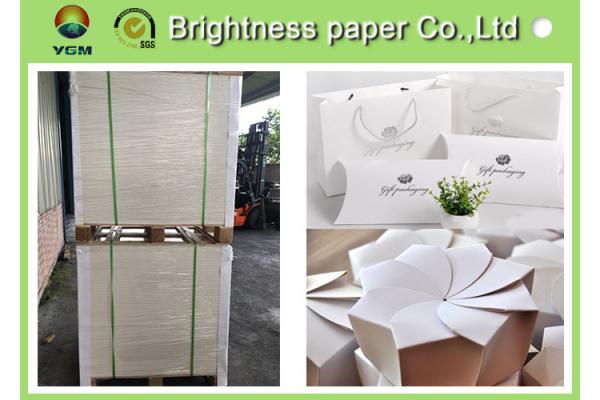 Glossy Coated Solid White Board , Carton Board Sheets For Making Postcard