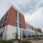 Pre Engineering Steel Structure High Rise Building Multistory Steel Frame Apartments for sale