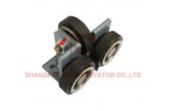 China Safety 3m/S Roller Guide Shoe Elevator Spare Parts 16mm Width supplier