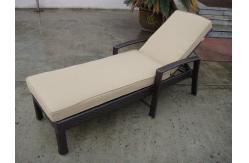 China Foldable Rattan Sun Lounger supplier