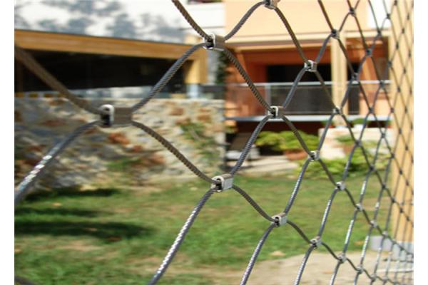 Versatile Stainless Steel Wire Netting Smooth Surface Rust Protection For Guardrail