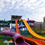 Safety Fiberglass Body Sliding Water Park For Kids Water Park High Durability for sale