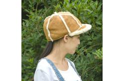 China Outdoor Lamb Custom Sheepskin Beanie Hat With Customized Plain Dyed Pattern supplier