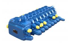China Hydraulic Excavator Control Valve Casting Main Control Valve supplier