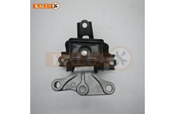 China 11610-50M30 1161050M30 Su-zuki Wagon R Hustler Right Engine Mount supplier
