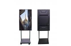 China Floorstanding Window Lcd Display 3000 Nits Brightness supplier