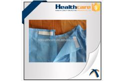 China Non - Irritating Disposable Isolation Gowns Non-woven 16-70G Patient Exam Gowns  supplier