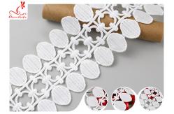 China Polyester Embroidered Guipure Water Soluble Lace / Pom Pom Lace Edging supplier