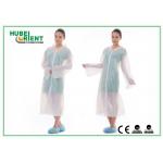 Disposable PE Nonwoven Visitor Gown Disposable Waterproof Lab Coat Lab Gown for sale