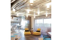 China Extruded Baffle Aluminum Strip Ceiling 40x200mm Non Parallel supplier