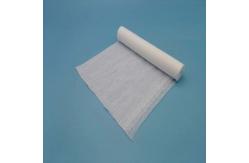 China Absorbent Zigzag Medical Gauze Roll Raw Material Bleached Comber supplier