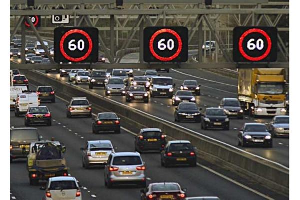 Motorway Traffic Fixed Variable Speed Limit Signs Light Weight Short Thickness