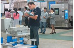China Industrial Auto Simulate Transportation Vibration Testing Machine for Packaging supplier