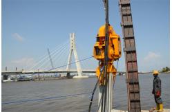 China Different Model Pile Driver Equipment Sheet Pile Vibro Hammer For Piling supplier