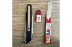 China Accurate Cutting 18mm Blade Shears Compatible With Most Utility Knives supplier