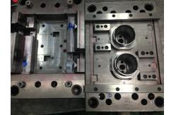 China Water Bottle Cap Plastic Injection Mould 1 Million Shots Texture Surface supplier
