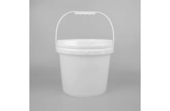 China UV Resistant Plastic Pail with Pouring Spout for Industrial  supplier