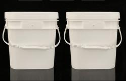 China Handle Included White Square Plastic Vessel for Enhanced Functionality supplier