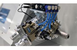 China GP25 Handling Robot Arm Manipulator Yaskawa Motoman With Schunk Collaborative Gripper supplier