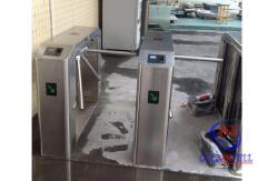 China RFID Ticket Counting Tripod Turnstile Barrier Gate Fingerprint Reader 3 Roller Gate System supplier