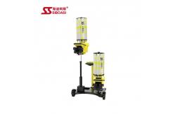 China 240W S8025 Badminton Shuttlecock Shooting Machine LED Screen Control supplier