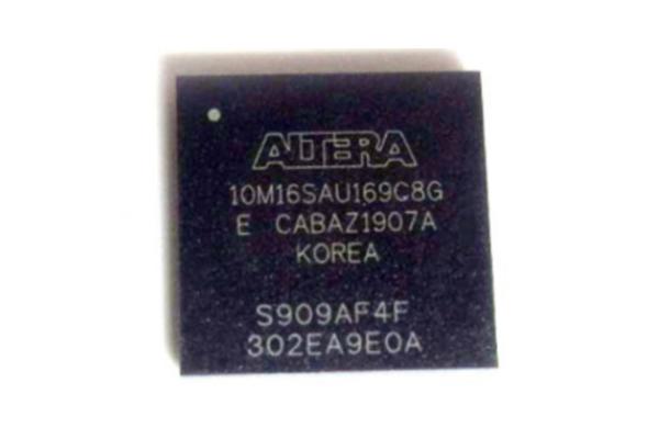 3.465V 2.85V FPGA Field Programmable Gate Array 10M16SAU169I7G