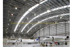 China Large Span Structurel Steel Airplane Hangars With Frame Use Life 50 Years supplier