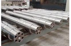 China Rear Rail Wheel Axle EA1N EA1T Material With Carrier Hubs Assembled supplier