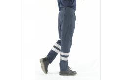 China HRC2 Flame Resistant Pants Navy Fire Retardant Work Pants With Reflective Stripes supplier