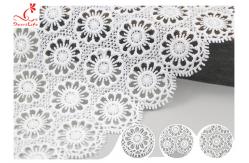 China Sri Lanka Guipure Venice Polyester Lace Trims With Embroidered Floral Pattern supplier