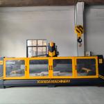 Advanced CMC Machineing Center With Auto Tool Changer for sale