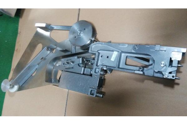 F1 24MM I PULSE FEEDER LG4-M6A00-010 for SMT