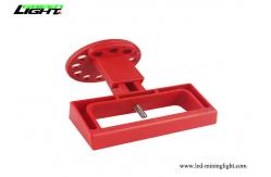 China Electrical Risk Safety 3 Phase PC Circuit Breaker Lockout supplier