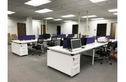 China Fashion Office Desk Partitions With Cabinets Veneer Finish Anti - Scratch supplier