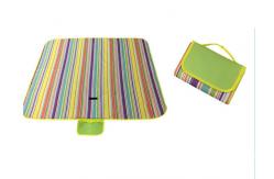 China Waterproof Foldable Picnic Mat , 600D Oxford Cloth Fold Up Picnic Blanket supplier