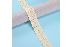 China Flower Cotton Eyelet Lace Trim Embroidery Lace Trim Fabric Machine Washable supplier