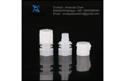 China Accept Custom Plastic Single Gap Spout And Cap For Spout Bags Packaging supplier