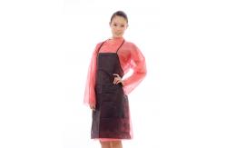 China Anti Water Disposable Nonwoven Apron With Neck Threadlike Ties supplier