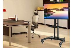 China Full HD Capacity Meeting Room Digital Signage With Android System Windows OS supplier