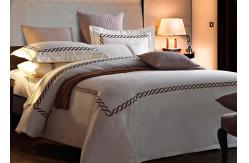 China Home / Hotel Modern Duvet Covers And Shams Embroidered 4 Pcs Patten Customized supplier