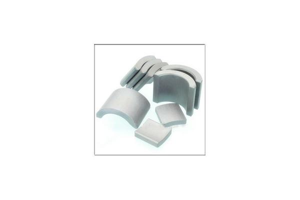 Block Sheet Segment Permanent Ferrite Magnet 4300 GS For Starter Motor