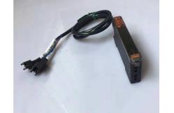 China OMRON E3X-MDA41-17 YAMAHA Sensor Fiber KHW-M911D-B0 supplier