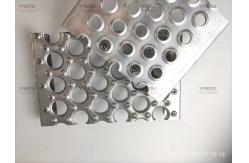 China Round Hole Galvanized 450mm Width Grip Strut Safety Grating Anticorrosion supplier