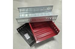 China Customizable Length Galvanized Steel Solid Bottom Cable Tray 50mm - 300mm / Metal Wire Trough supplier