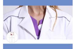 China Unisex Practical White Doctor Lab Coat Eco - Friendly Unique Design With Buttons supplier