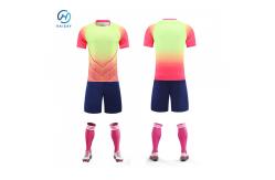 China Lightweight 100% Polyester Custom Team Jersey with Ergonomic Fit and Moisture-Wicking supplier
