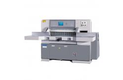 China 5.5kw Automatic Paper Cutting Machine With 930mm Front Table Height supplier