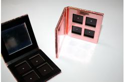China Refillable Paper Empty Magnetic Palette Metalized Rose Gold 4 Pan Eyeshadow Palette supplier